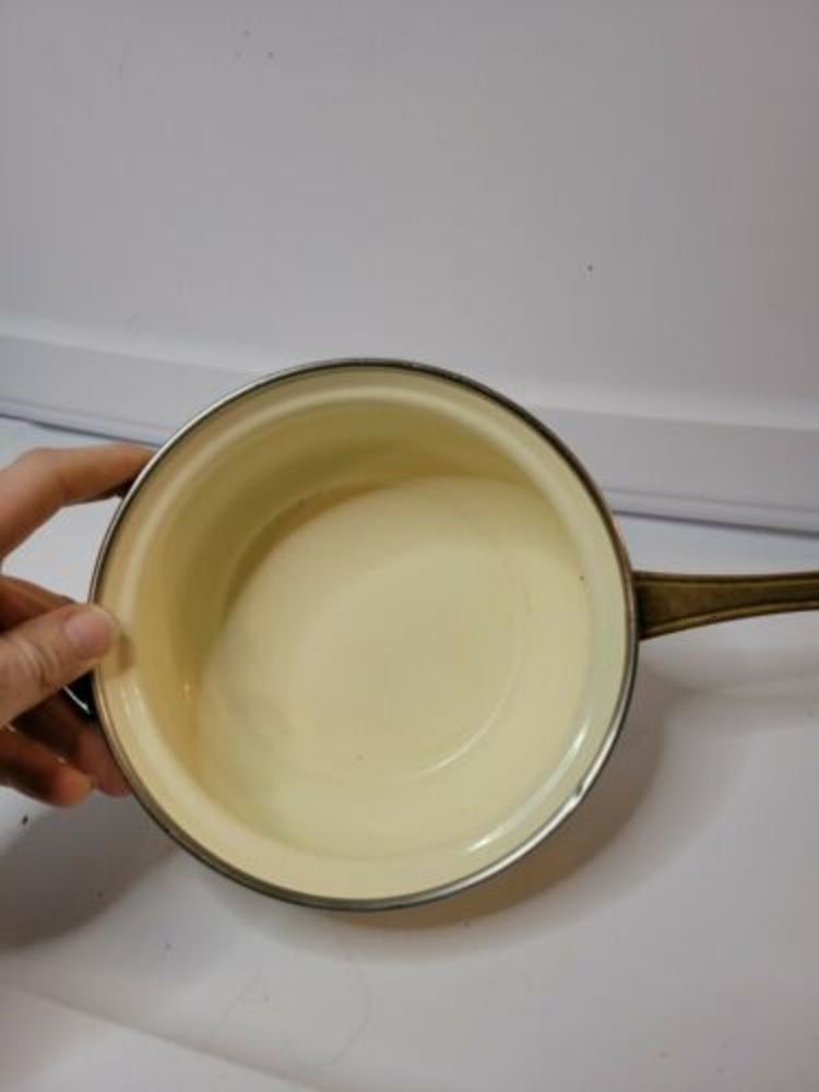 Vintage Retro 6 in Enamelware Cooking Pot W/ Gold Handle Floral - Picture 5 of 14